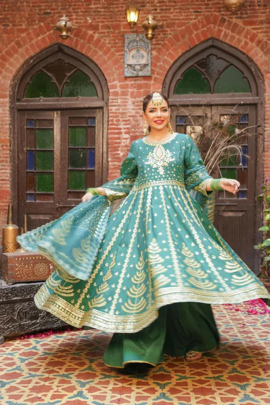 Gull Bahar Pishwas, Raw Silk Dress, Embroidered Pishwas, Luxury Wedding Outfit, Formal Wear for Women, Organza Dupatta Design